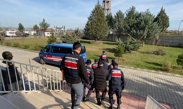 57 adet muhtelif sikke ve tarihi eser ele geçirildi