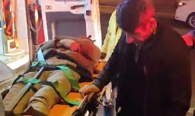 Ağır hasarlı binanın 1'inci katından düştü!