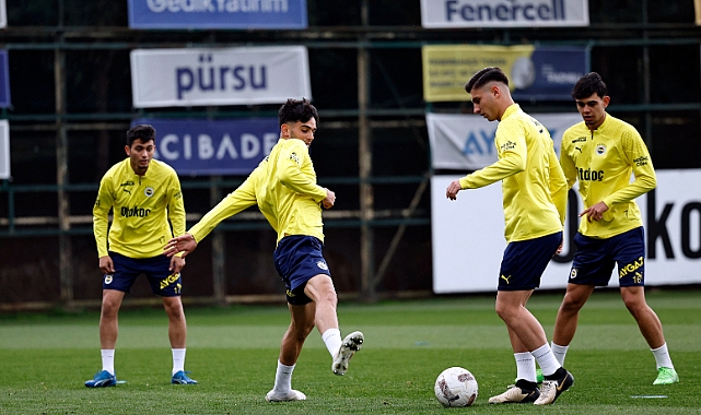 Fenerbahçe, Adana Demirspor maçı hazırlıklarını sürdürdü