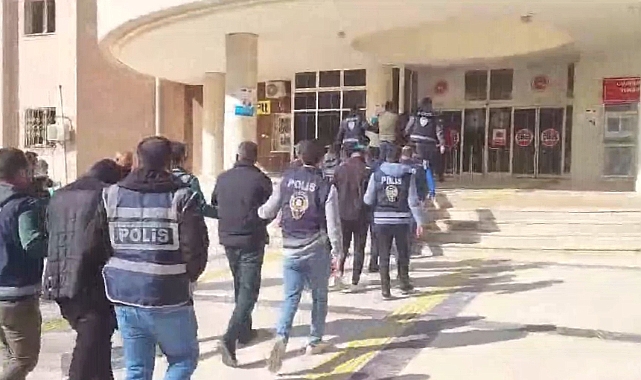 Şanlıurfa'da telefon dolandırıcılığı operasyonu: 17 tutuklama