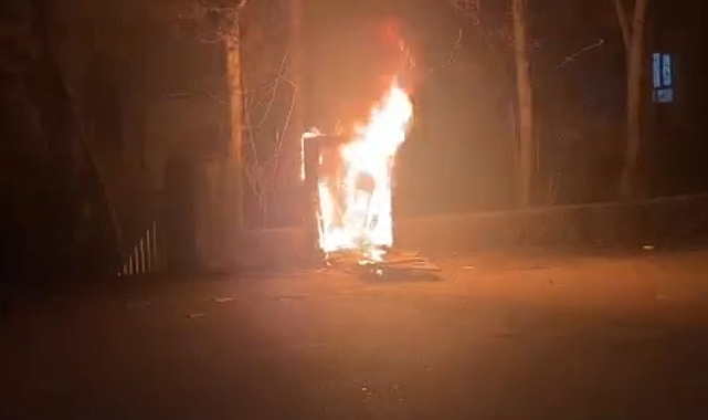 Siverek’te elektrik panosu bomba gibi patladı