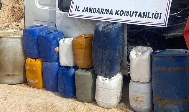 Yakıt tankerinden mazot çalan hırsızlara suçüstü