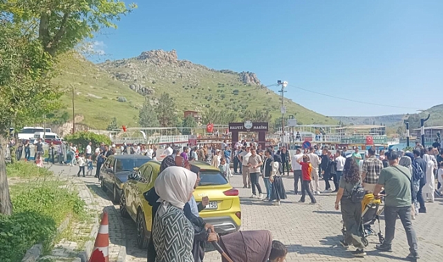 Bayramda Halfeti ziyaretçi akınına uğradı