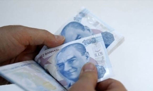Emeklilerin bayram ikramiyeleri ödenmeye başlandı