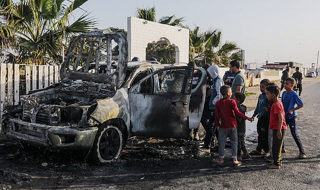 İsrail, Gazze’de insani yardım çalışanlarını vurdu: 7 ölü