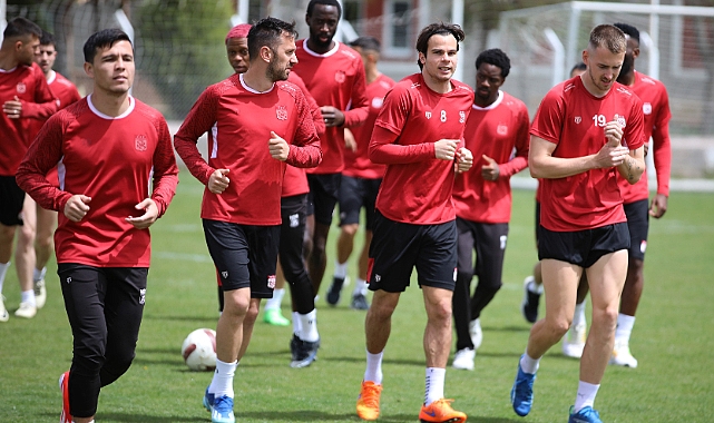 Sivasspor’da Konya maçı hazırlıkları başladı