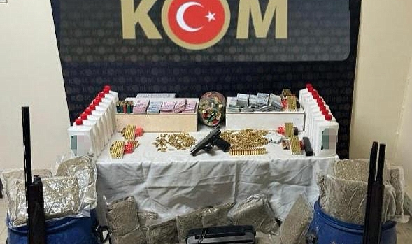 Uyuşturucu ve kaçak silah operasyonu: 1 tutuklama