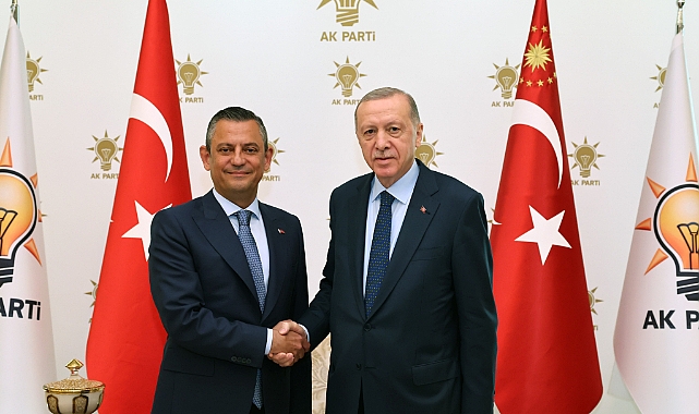 Cumhurbaşkanı Erdoğan, CHP Genel Başkanı Özel’i kabul etti