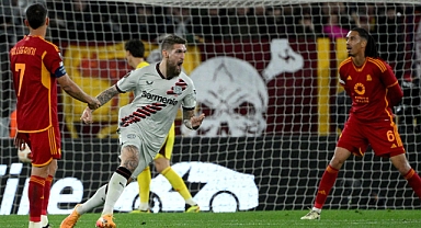 UEFA Avrupa Ligi’nde finalistler belli oluyor