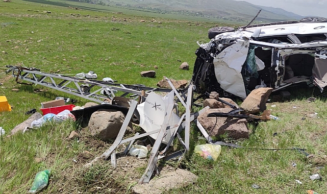 Varto yolunda feci kaza: 1 ölü, 4 yaralı