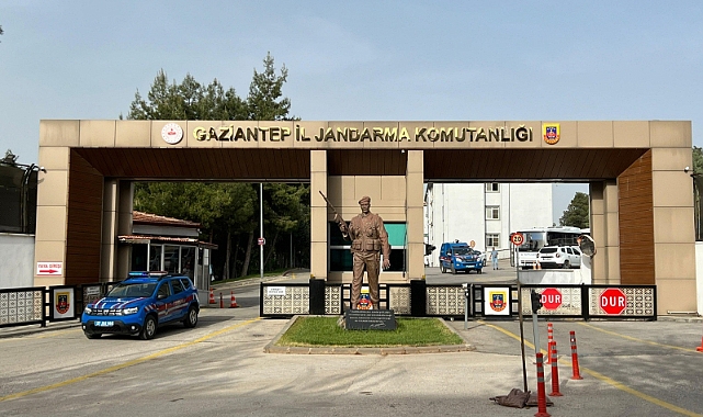 17 şahsı dolandıran şüpheli şahıslardan 8'i tutuklandı