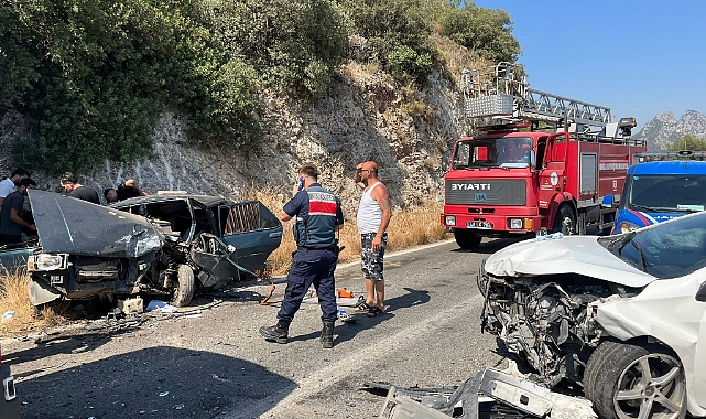 Feci trafik kazası: Ölü ve yaralılar