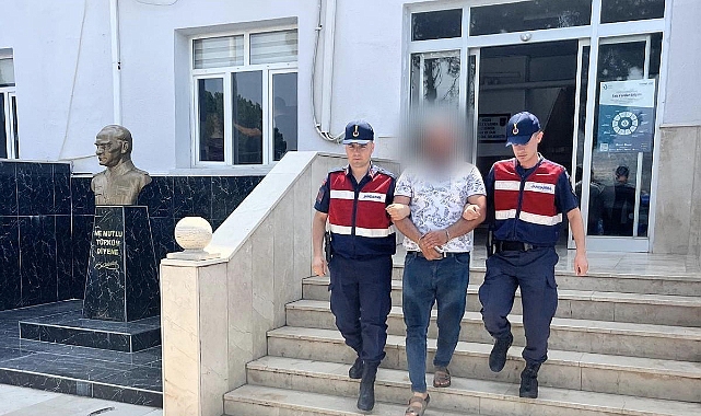 Jandarma aranan 4 hükümlüyü yakaladı