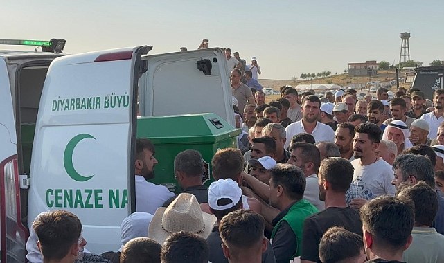 Mardin ve Diyarbakır'da çıkan yangında can kaybı 15'e çıktı