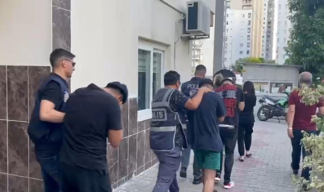 Sazan sarmalı' yöntemiyle dolandırıcılık yapan şüpheliler yakalandı