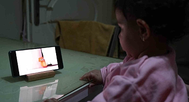 Çocuklarda ekran bağımlılığına dikkat! Uzmanı uyardı