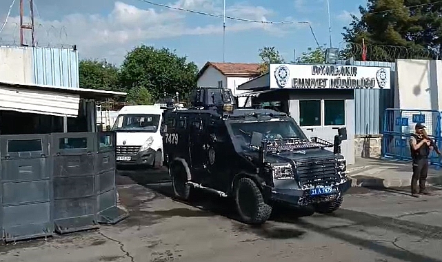 Diyarbakır’da suç şebekesine “Kule” operasyonu: 6 gözaltı