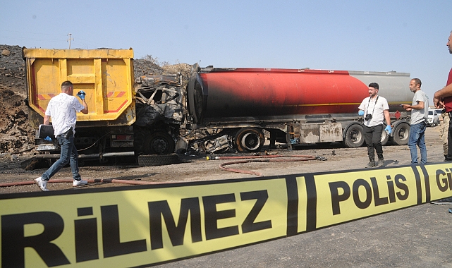 Karşı şeride geçen hafriyat kamyonu tır ile çarpıştı: 1 ölü, 1 yaralı