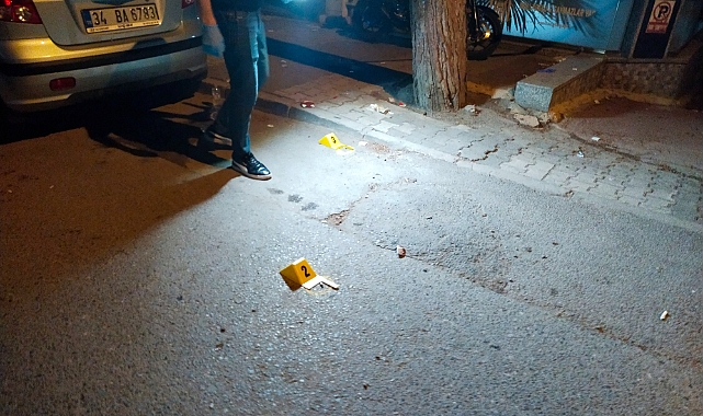 Maltepe'de gençlerin kavgasında silahlar konuştu: 3 yaralı