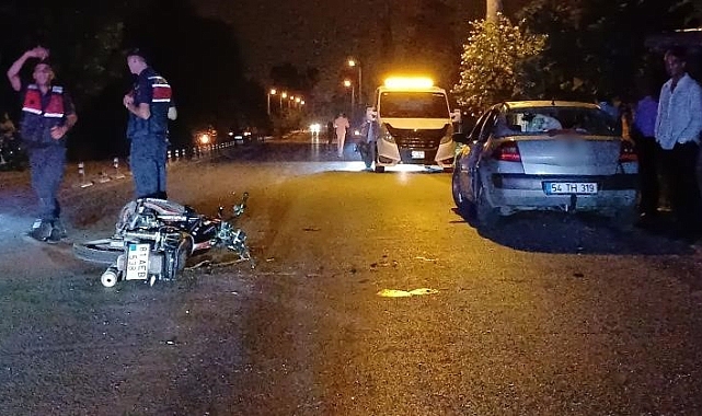Motosiklet ile otomobil çarpıştı: 4 yaralı