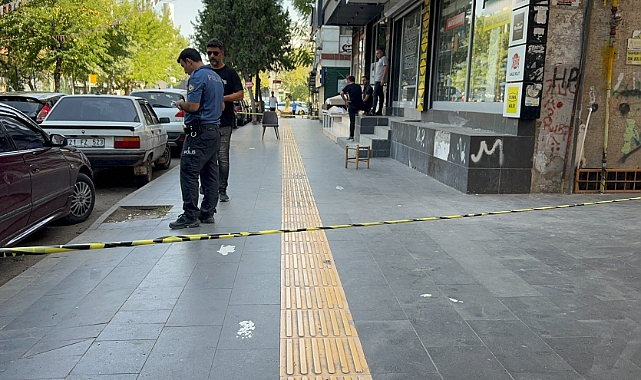 Diyarbakır'da husumetli iki grup arasında silahlı kavga: 2 yaralı