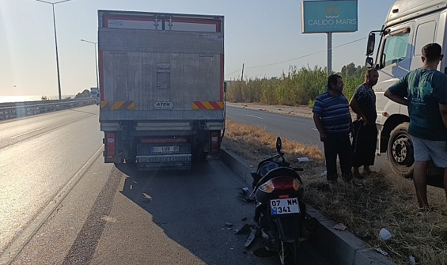 Kamyona arkadan çarpan motosikletin sürücüsü yaralandı