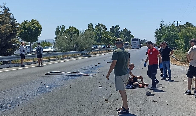 Yolcu otobüsü iş makinesine çarptı: 8 yaralı