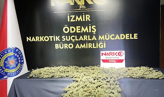 İzmir'de uyuşturucu tacirlerine operasyon: 6 tutuklama