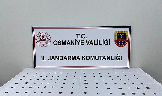 Osmaniye'de tarihi eser operasyonu: 89 adet sikke bulundu