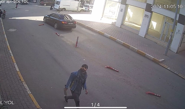 AK Parti İl binasına satırlı saldırı