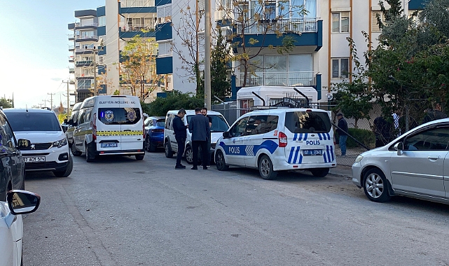 Antalya'da 3 kardeş yaşadıkları evde ölü bulundu!