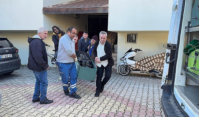 Antalya'da 82 yaşındaki kadın evinde ölü bulundu