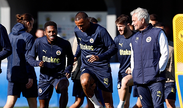 Fenerbahçe’nin AZ Alkmaar maçı kamp kadrosu açıklandı