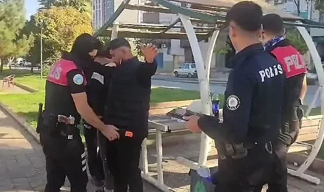 Şanlıurfa'da 17 şahıs yakalandı!
