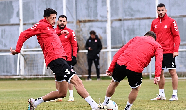 Sivasspor’da Kasımpaşa maçı hazırlıkları sürüyor