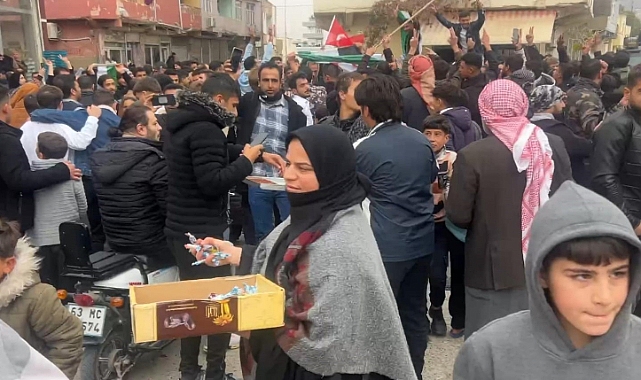 Ceylanpınar'da Esed rejiminin çöküşü kutlanıyor