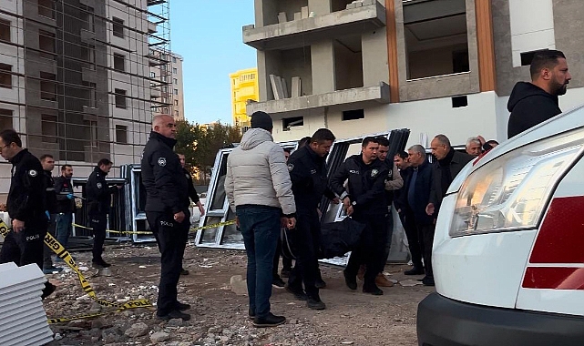Diyarbakır'da bir işçi 13'üncü kattan düştü!