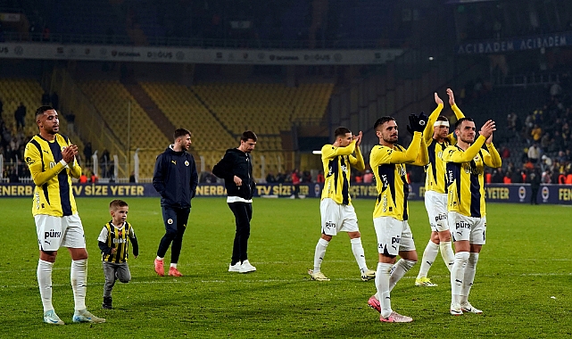 Fenerbahçe, golcüleriyle 3 puana uzandı