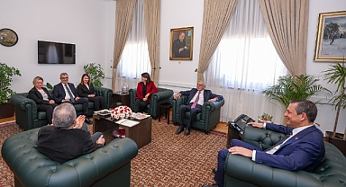 DEM Parti'nin İmralı heyeti Özgür Özel'i ziyaret etti