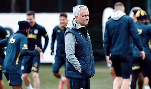 Fenerbahçe hazırlıklarına devam etti