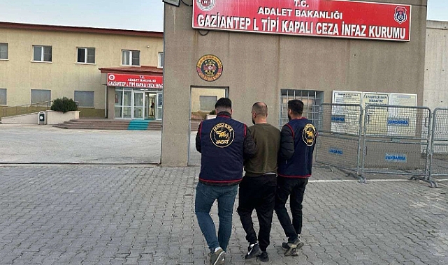 Gaziantep'te 20 yıl cezası bulunan uyuşturucu taciri yakalandı