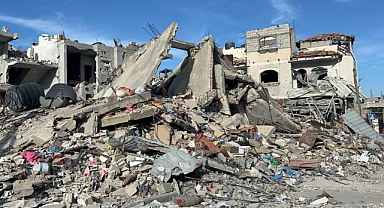 Gazze'nin güneyindeki Refah kenti "moloz yığınına" dönüştü