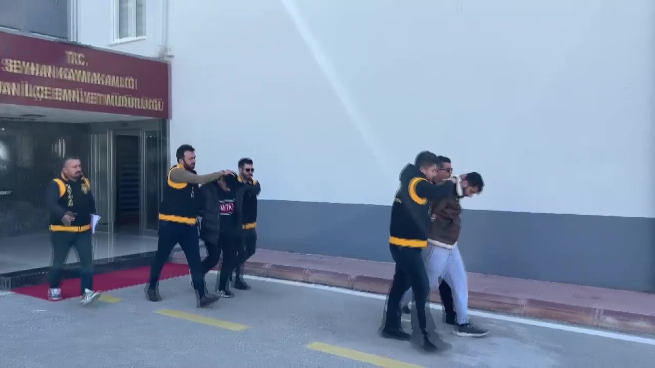 Adana'da iş adamından 2 milyon TL haraç isteyip başına silah dayadılar