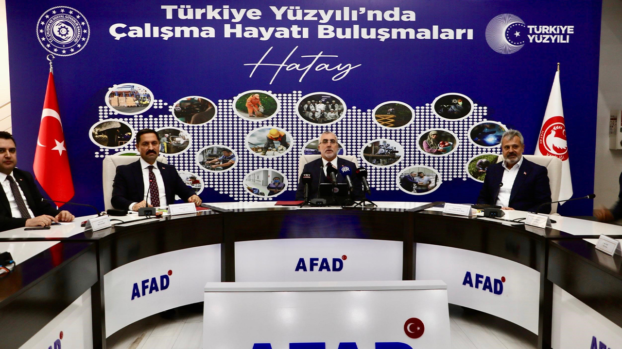 Bakan Işıkhan'dan işsizlik açıklaması: “Gençlerde oranı geriledi