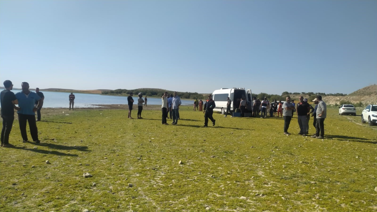 Şanlıurfa'da baraj gölüne giren 11 yaşındaki çocuk boğuldu