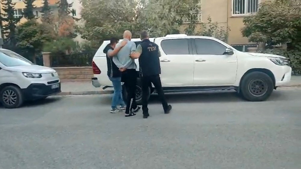 Şanlıurfa merkezli DEAŞ operasyonu: 14 gözaltı