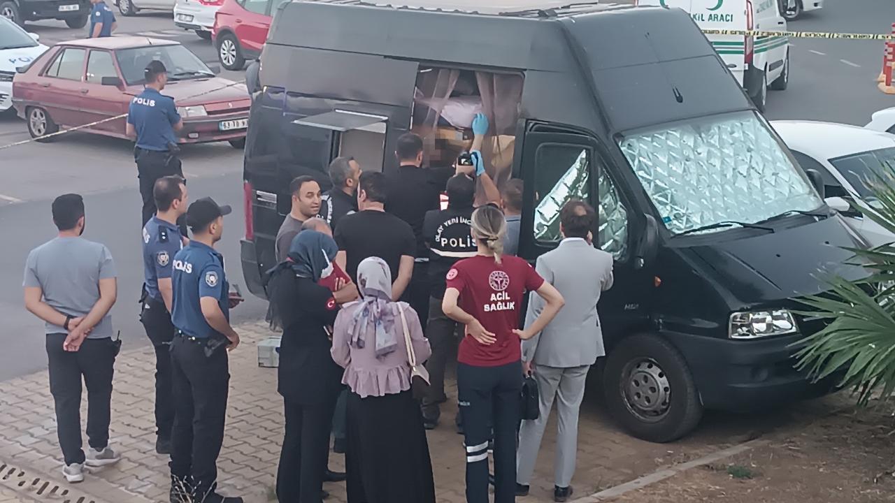 AVM otoparkında erkek cesedi bulundu